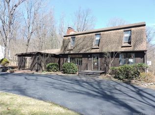 140 Flag Swamp Rd, Southbury, CT 06488