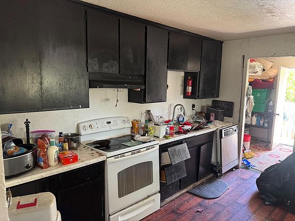5th image of 6912 7th Avenue