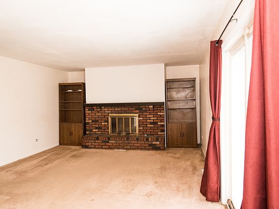 3rd image of 2619 W Vermont Ave