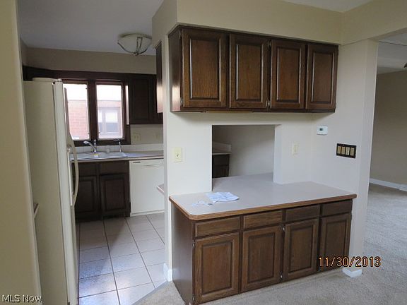 4th image of 4725 Greenbriar Ln