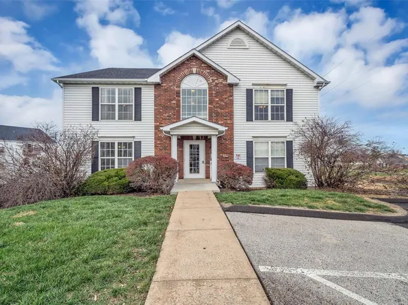 19 Homefield Gardens Dr, O'Fallon, MO 63366