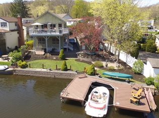 7 Brights Point Rd, Lake Hopatcong, NJ 07849