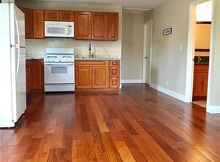 2403 Coyne St, Honolulu, HI 96826