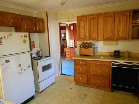 5th image of 3919 Kivett Dr