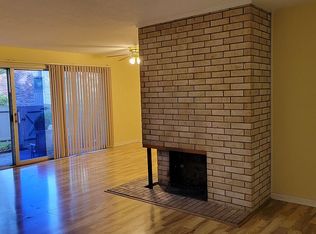 8718 Metcalf Ave APT 103, Overland Park, KS 66212