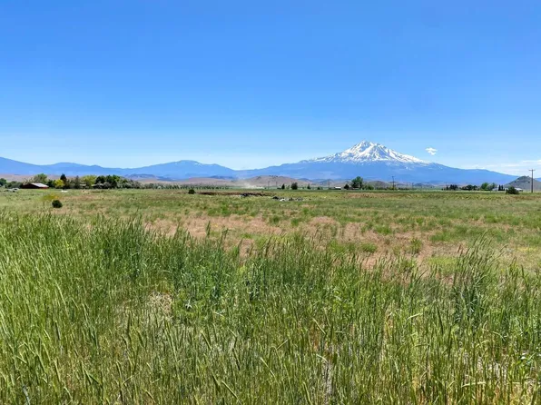 Greenhouse Ln, Gazelle, CA 96034