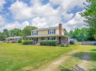 3542 Anderson Valley Rd, Mc Leansville, NC 27301