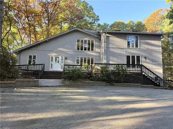 859 Black Plain Rd, North Smithfield, RI 02896