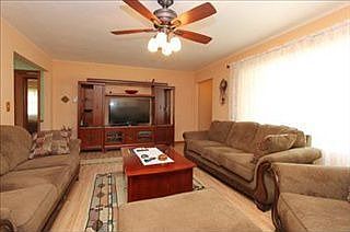 4th image of 1853 Observatory Ave SE
