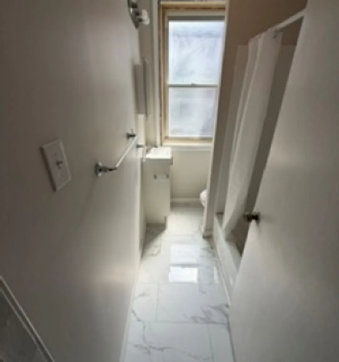 3 bed, 1178 sqft, $1,800 — Photo 4