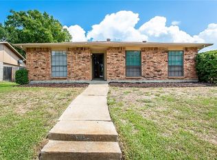 3314 Meadow Oaks Dr, Garland, TX 75043