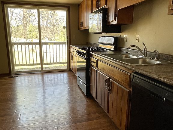 3rd image of 2018 Timberridge Dr