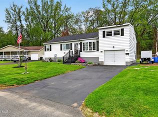 73 Bridle Path, Albany, NY 12205