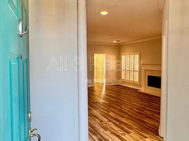 113 River Chase Ct — Photo 5