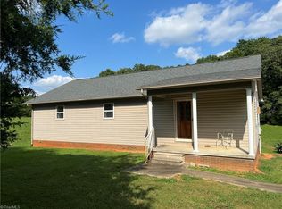 2827 Beckerdite Rd, Sophia, NC 27350