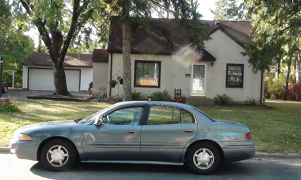 2nd image of 6425 Cloverdale Ave N