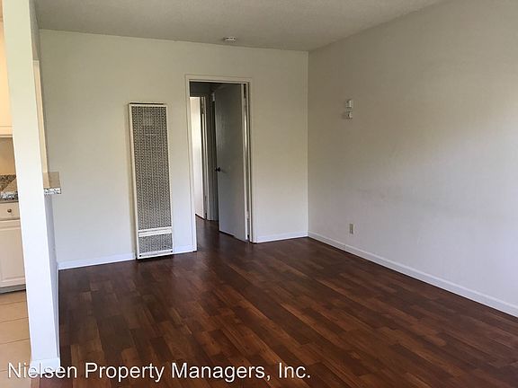 3rd image of 2712 O St APT 16