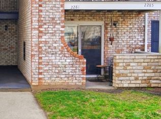 2281 Crew Cir, Dayton, OH 45439