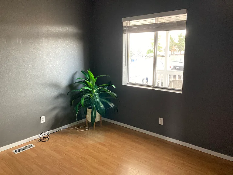 4517 Katie Cir E — Photo 11