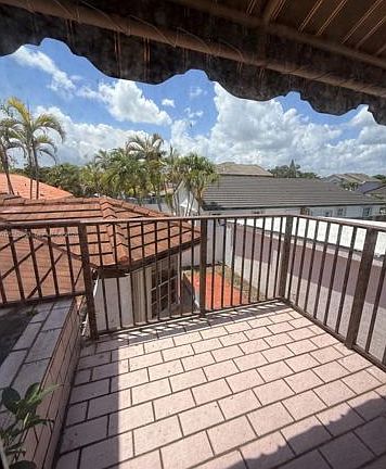 4th image of 9940 SW 146th Ct