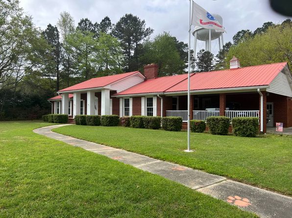 1105 Hamlet Hwy, Bennettsville, SC 29512