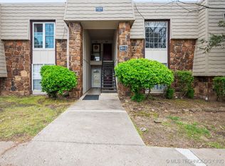 4313 E 68th St UNIT 518, Tulsa, OK 74136