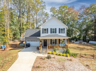 4541 Kings Ct, Hickory, NC 28602