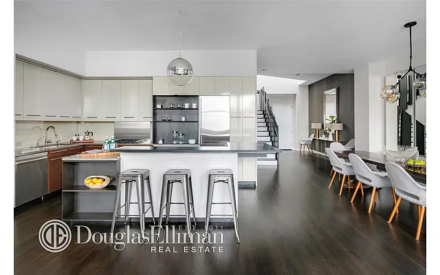 Rented by Douglas Elliman | media 2