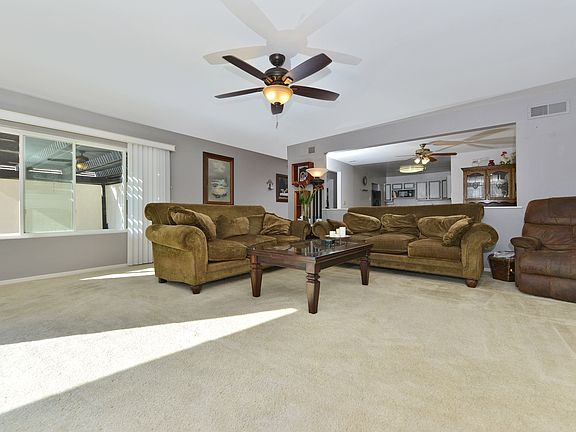 5th image of 11025 Meadow Glen Way E