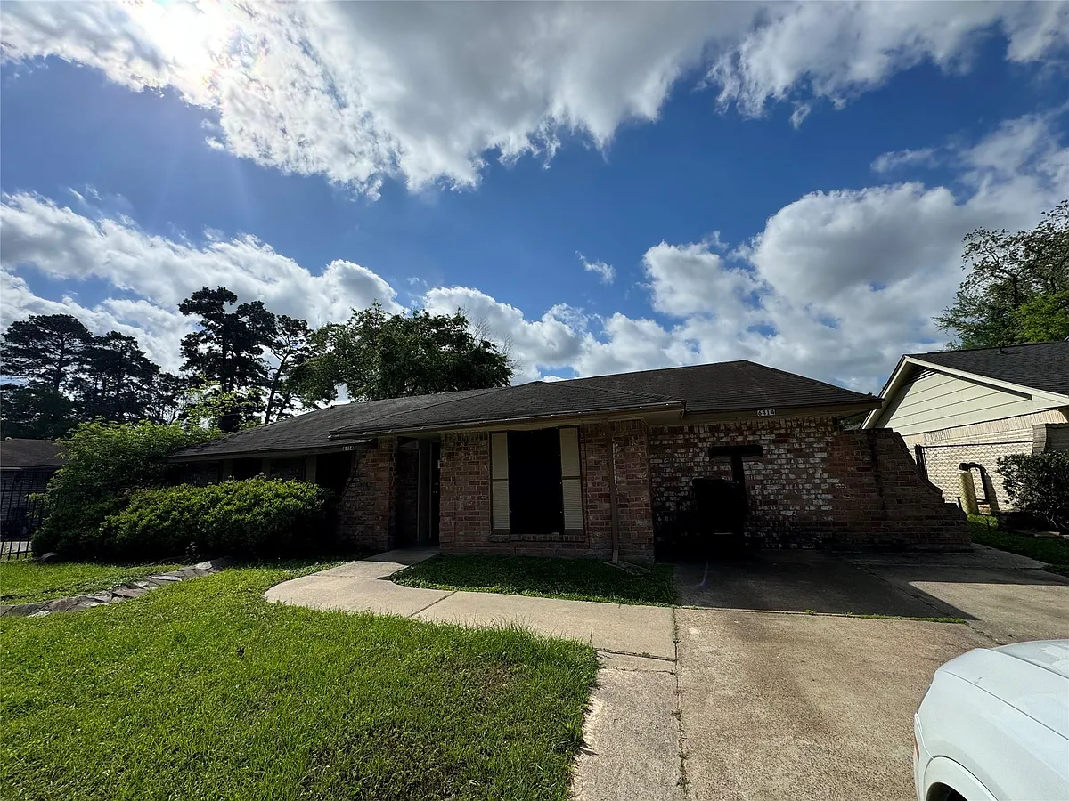 Building Photo - 6414 Bluestone Dr