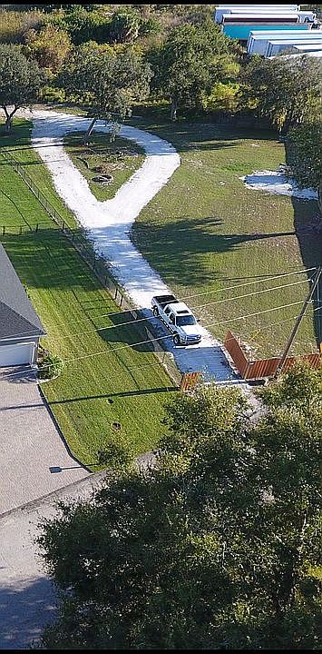 2nd image of 184 Paradise Island Dr