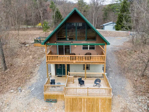 258 Overlook Dr, Mc Veytown, PA 17051