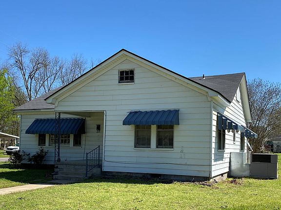 2nd image of 501 S 2nd St