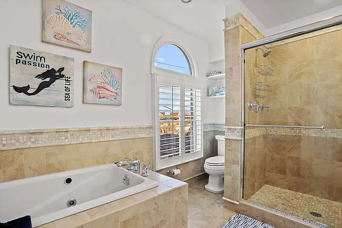 2149 Fairfield Beach Rd — Photo 27