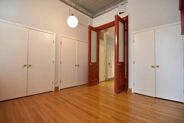 Rented by Bohemia Realty Group | media 13