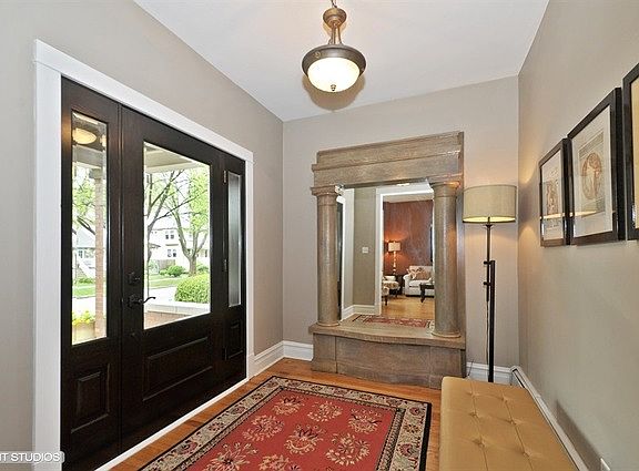 2nd image of 1028 S Kenilworth Ave