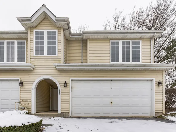 1518 Golden Oak Dr, Woodstock, IL 60098