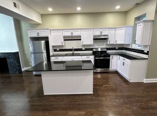 4515 S Prairie Ave #3, Chicago, IL 60653