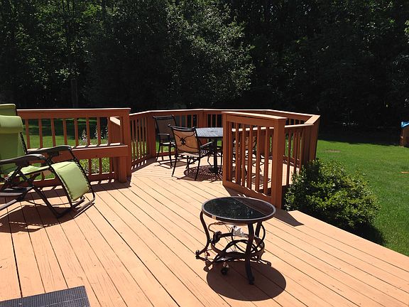 5th image of 11 Twinflower Ct