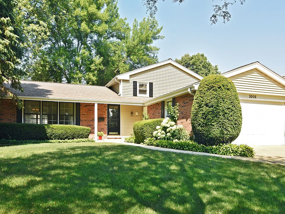 1st image of 3006 N Dryden Pl