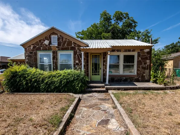 327 W Us Highway 84, Evant, TX 76525