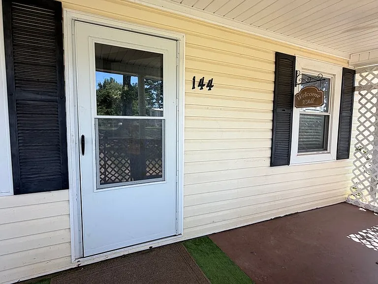 144 Lacy Cir — Photo 26