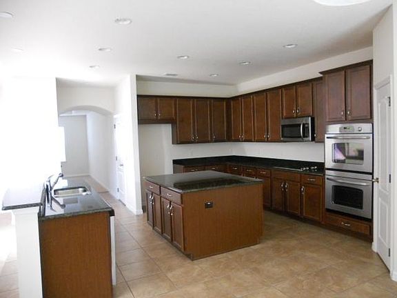 3rd image of 721 Cristaldi Way