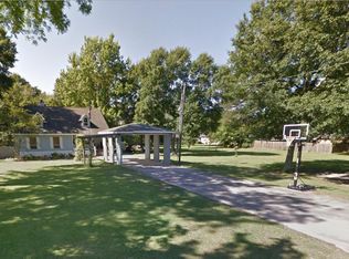 500 Parklane Rd, Lafayette, LA 70507