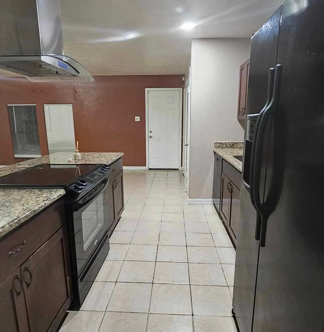 9401 Timberbluff Rd — Photo 3