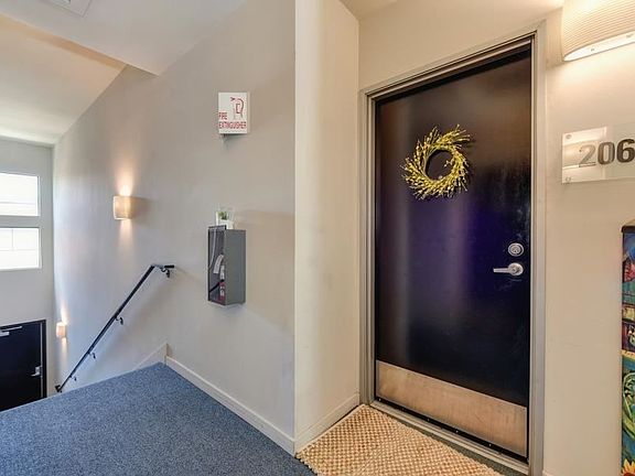 3rd image of 2117 S St Unit 206