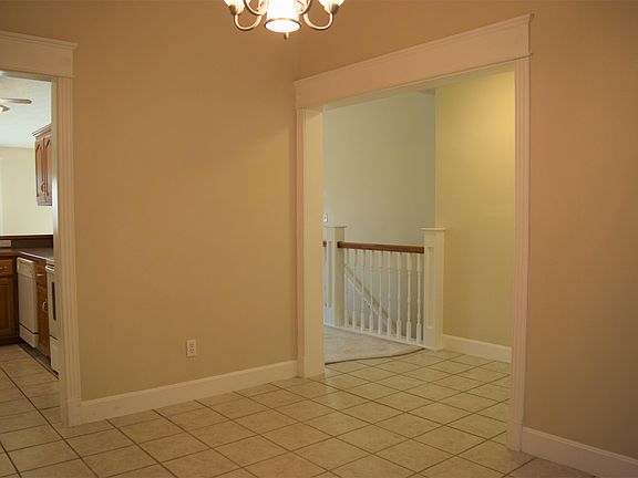 5th image of 109 Ridgeview Dr