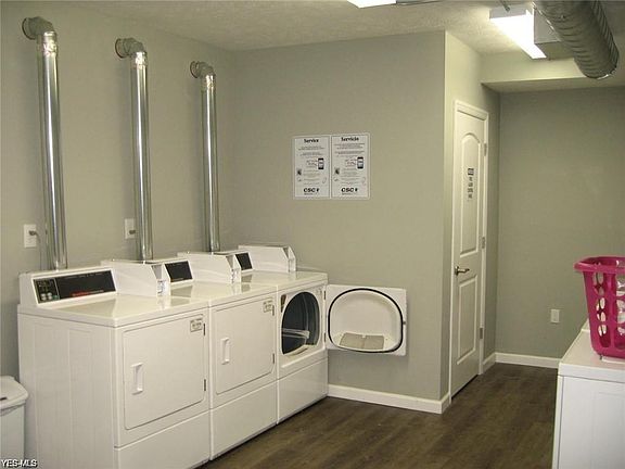 2nd image of 14814 Clifton Blvd #404