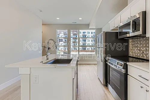 4100 E Warren Ave Photo 1