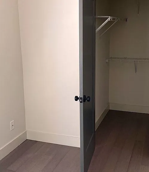 1716 Habersham St — Photo 10